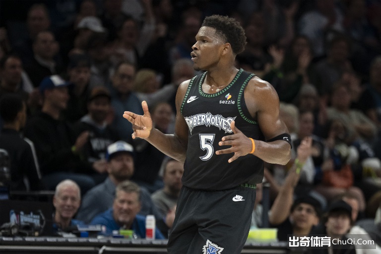 周日,意甲赛事分,科莫对阵罗,B体育,B,SPORTS,B体育官网,B体育官网,B体育下载,B体育APP